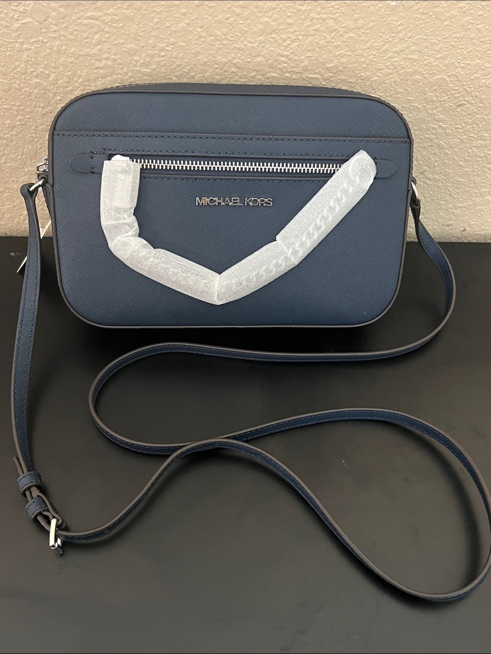 Michael Kors Large Navy Saffiano Leather Jet Set East-West Zip Chain Crossbody